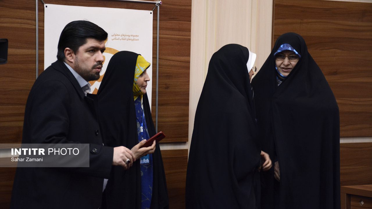نشست خبری انسیه خزعلی